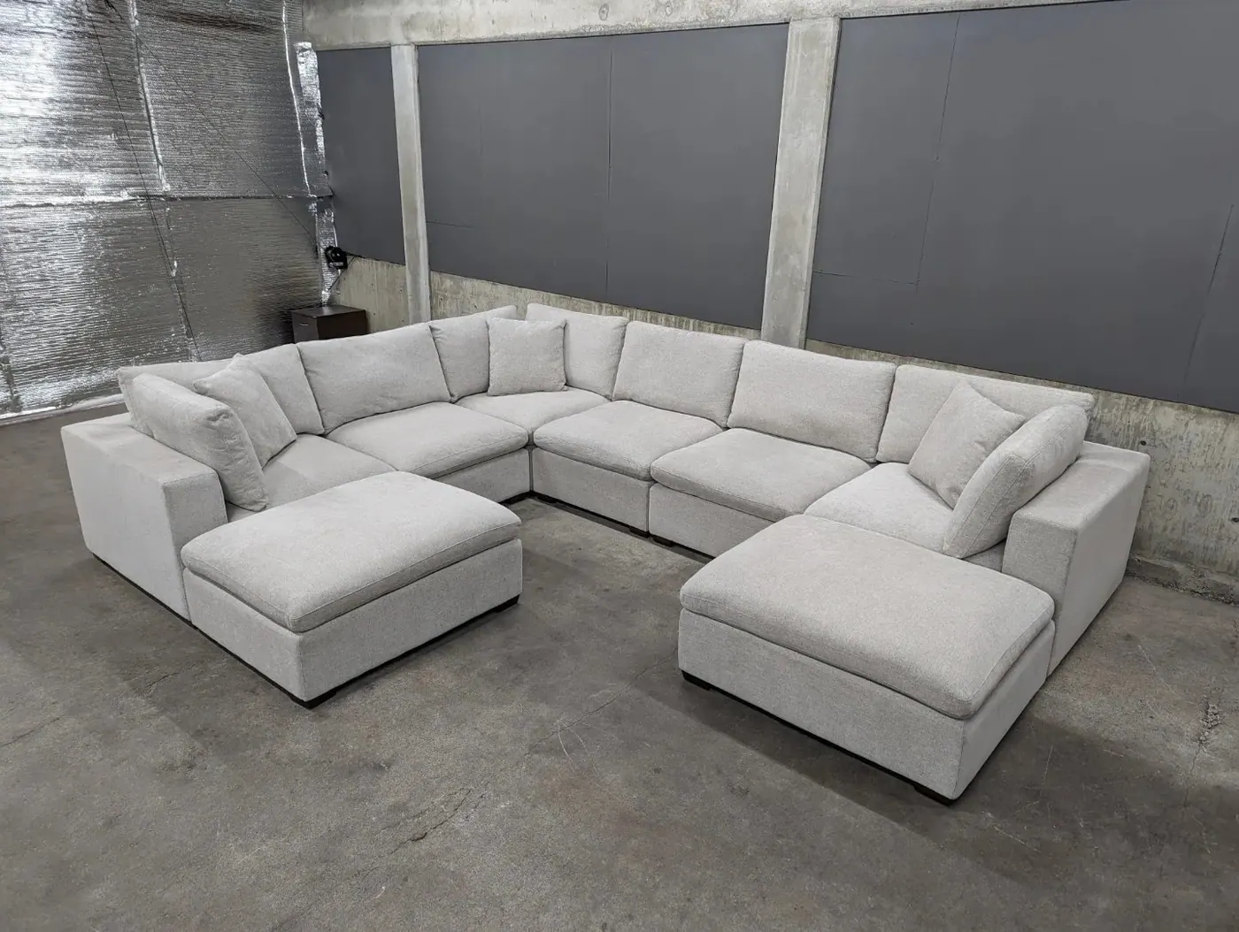 Huge Thomasville Lowell 8 Piece Modular Sectional, view 2