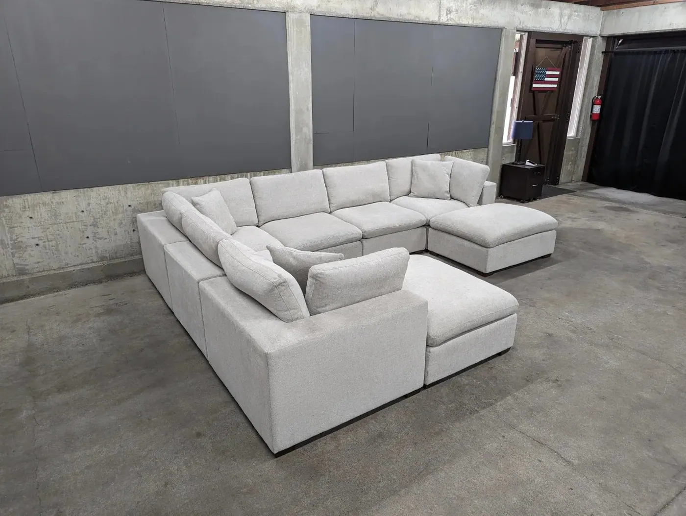 Huge Thomasville Lowell 8 Piece Modular Sectional, view 6
