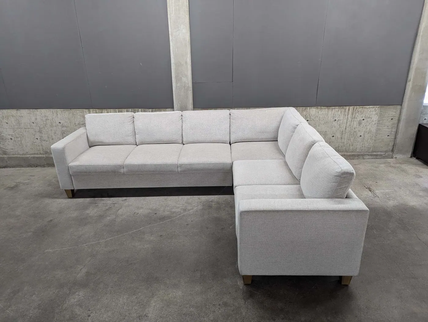 Thomasville Dillard Convertible Sleeper Sectional, view 2