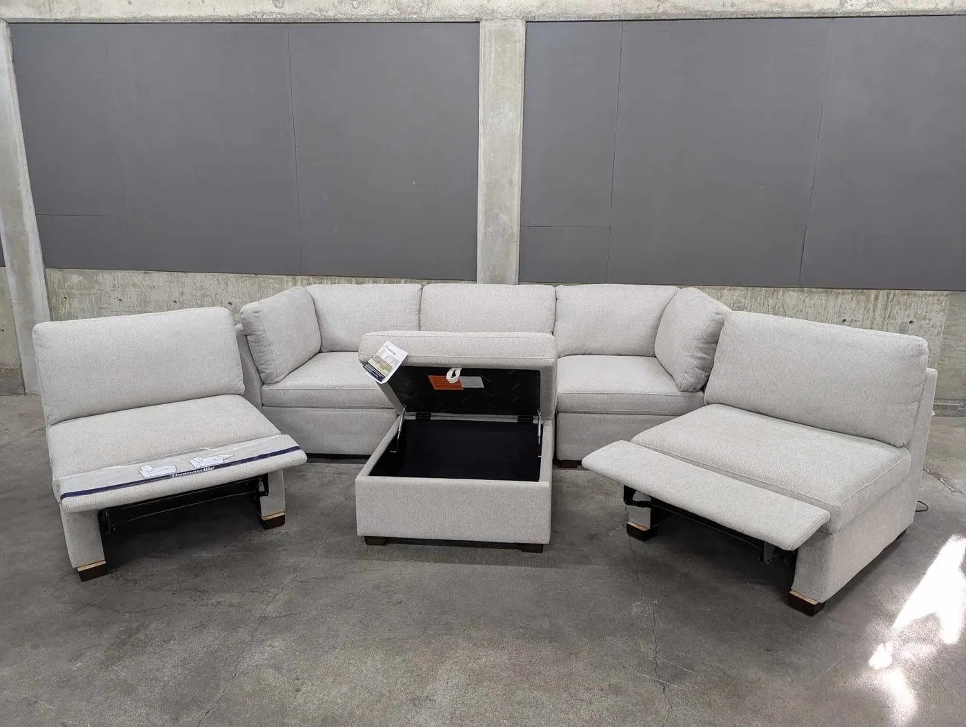 Light Gray Rockford 6-Piece Modular Sectional w/ Power Footrests, view 8