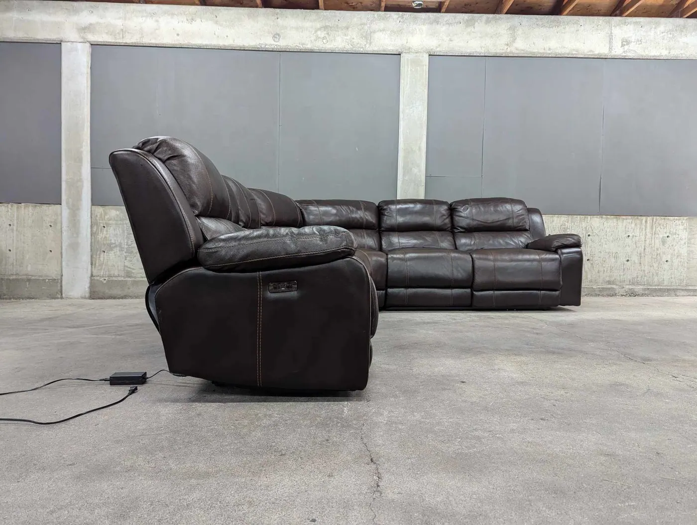 Brown Leather Sectional w/ Power Recliners & Headrests