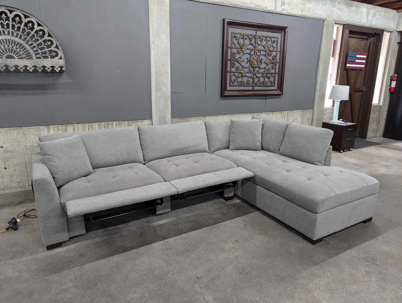 Thomasville Miles Sectional w/ Power Footrests, view 7