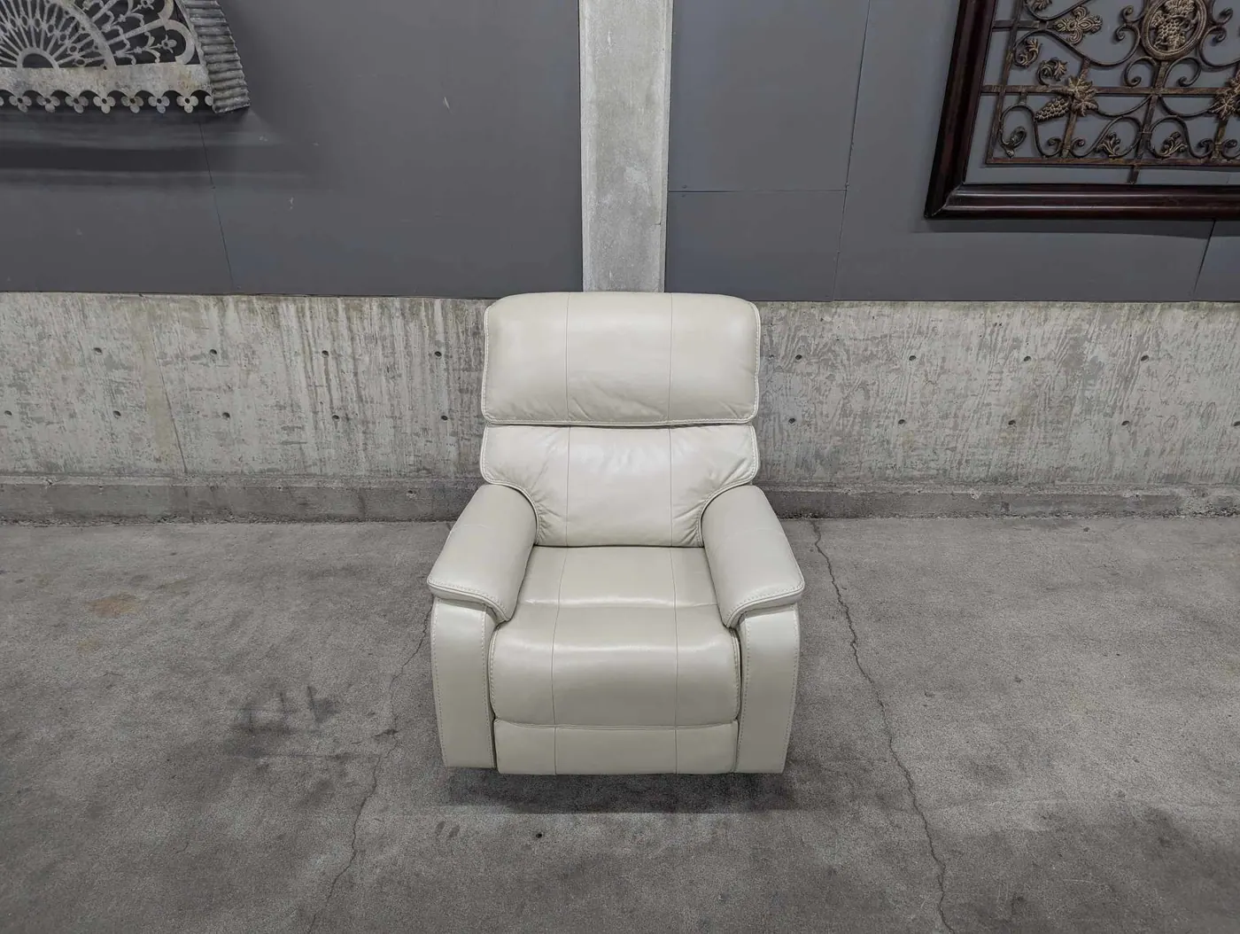 Top Grain Leather Power Recliner w/ Power Headrest, view 2