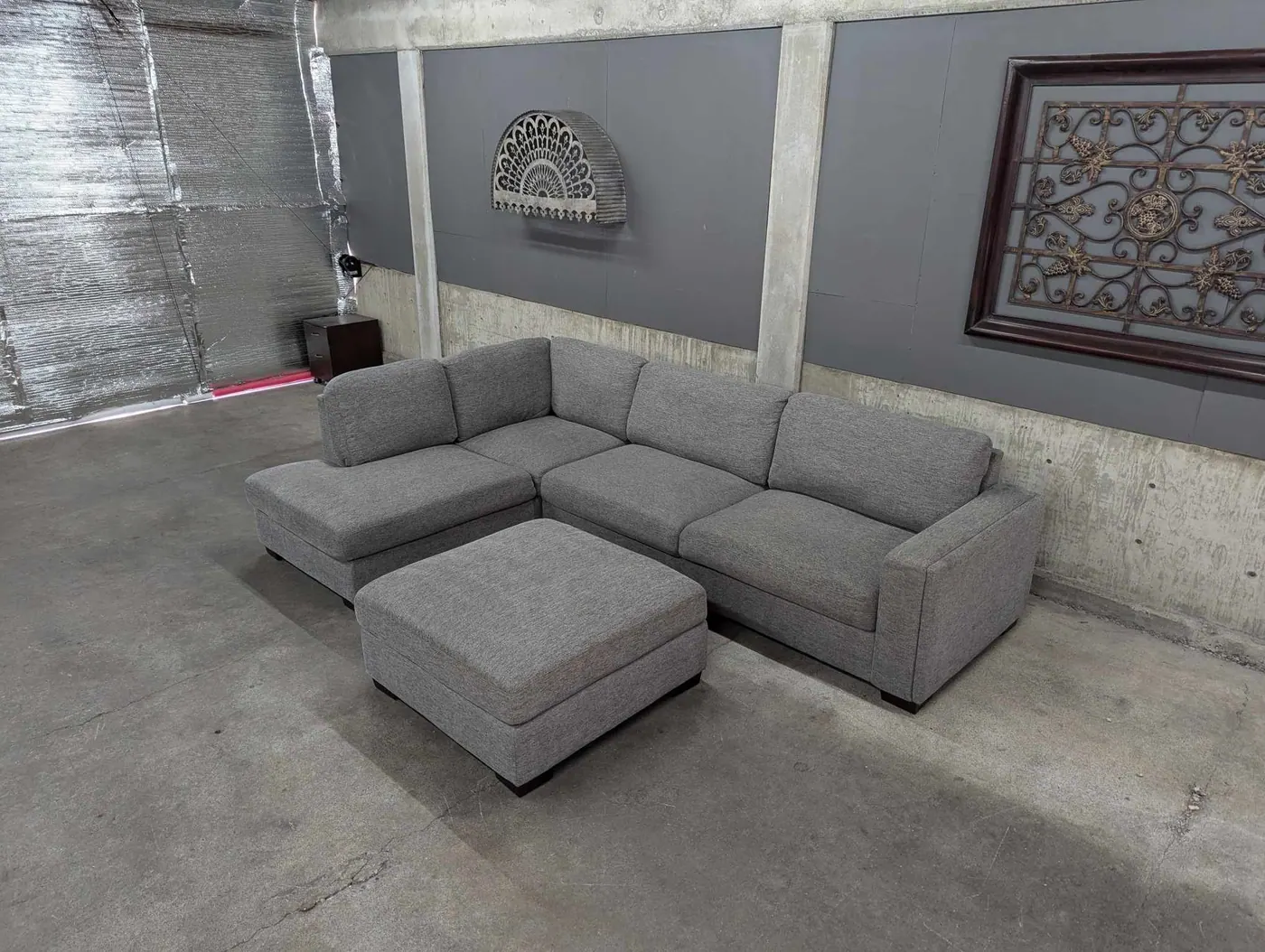 Gray Maycen Sectional with Ottoman, view 4