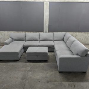 Large Gray Sectional w/ Ottoman