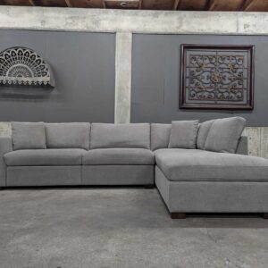 Thomasville Miles Sectional w/ Power Footrests