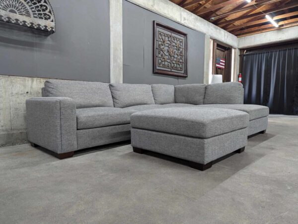 Maycen Sectional with Ottoman - Image 3