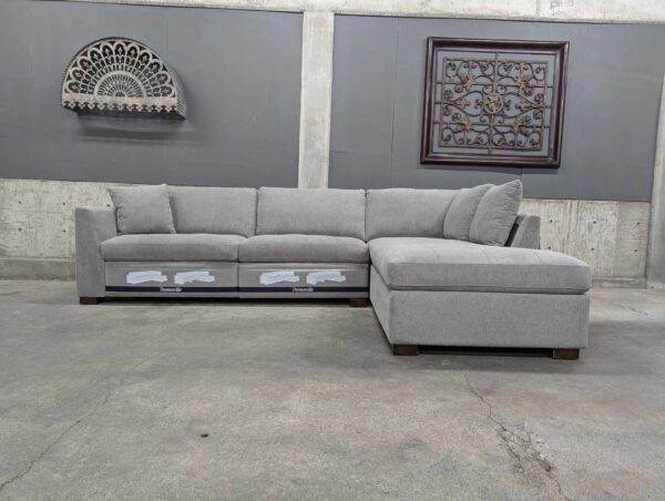 Thomasville Sectional with Power Footrests