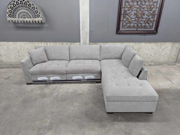 Thomasville Sectional with Power Footrests - Image 2