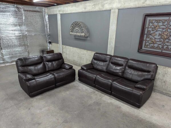 Top Grain Leather Power Reclining Sofa set - Image 4