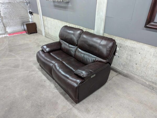 Leather Power Reclining Loveseat with Power Headrest - Image 6