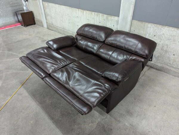 Leather Power Reclining Loveseat with Power Headrest - Image 8