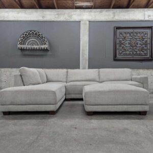 Raylin Fabric Sectional with Ottoman