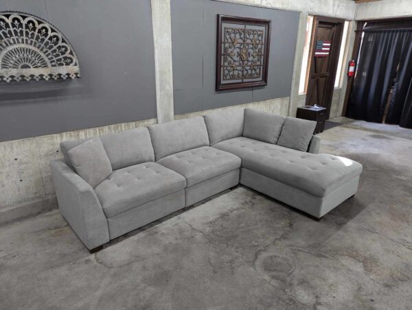 Thomasville Sectional with Power Footrests - Image 6