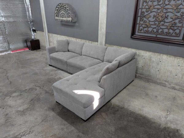 Thomasville Sectional with Power Footrests - Image 4